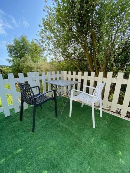 Studio Terrasse Proche Technopole Et Marine 브레스트 외부 사진